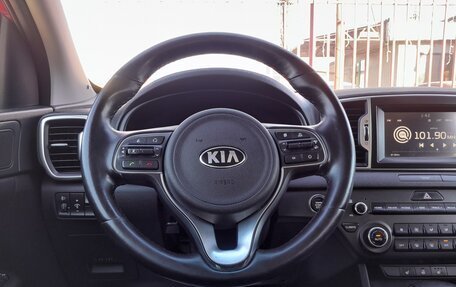 KIA Sportage IV рестайлинг, 2018 год, 1 858 000 рублей, 25 фотография