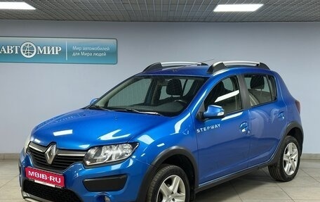 Renault Sandero II рестайлинг, 2017 год, 925 000 рублей, 1 фотография