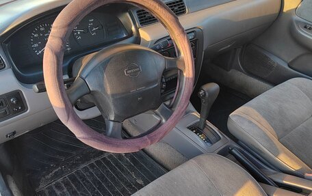 Nissan Sentra, 1997 год, 180 000 рублей, 24 фотография