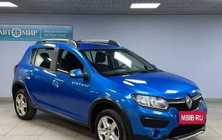 Renault Sandero II рестайлинг, 2017 год, 925 000 рублей, 3 фотография