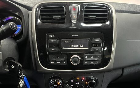 Renault Sandero II рестайлинг, 2017 год, 925 000 рублей, 18 фотография