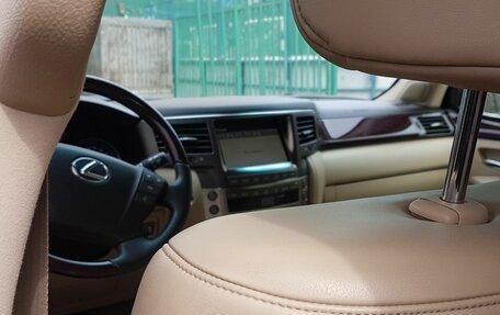 Lexus LX III, 2011 год, 2 200 000 рублей, 13 фотография
