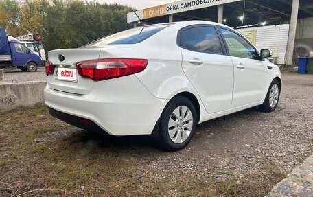 KIA Rio III рестайлинг, 2014 год, 930 000 рублей, 19 фотография