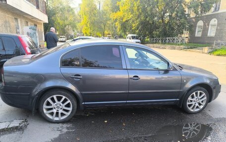 Skoda Superb III рестайлинг, 2007 год, 650 000 рублей, 4 фотография