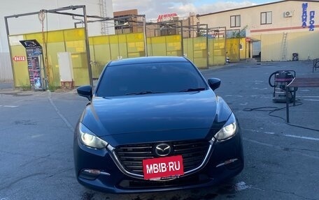 Mazda Axela, 2018 год, 1 450 000 рублей, 2 фотография