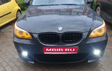 BMW 5 серия, 2003 год, 1 300 000 рублей, 1 фотография