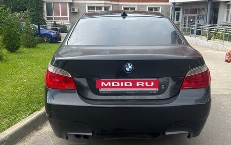 BMW 5 серия, 2003 год, 1 300 000 рублей, 3 фотография