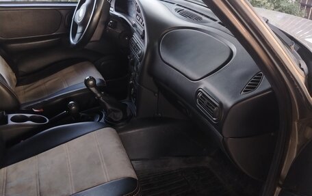 Chevrolet Niva I рестайлинг, 2012 год, 550 000 рублей, 8 фотография