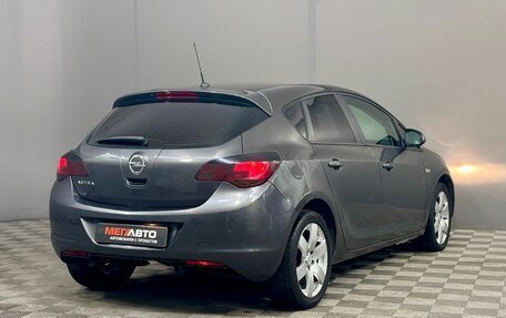 Opel Astra J, 2011 год, 599 000 рублей, 2 фотография