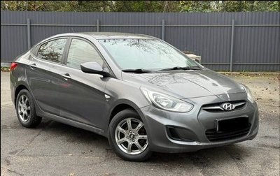 Hyundai Solaris II рестайлинг, 2011 год, 420 000 рублей, 1 фотография