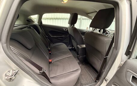 Ford Fiesta, 2016 год, 870 000 рублей, 11 фотография