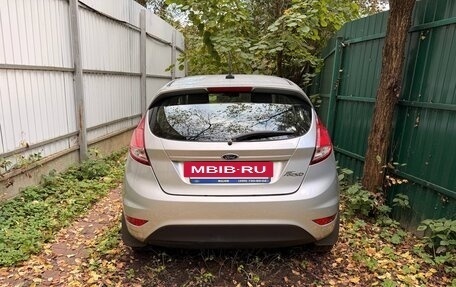 Ford Fiesta, 2016 год, 870 000 рублей, 3 фотография