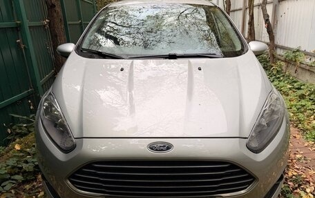 Ford Fiesta, 2016 год, 870 000 рублей, 2 фотография