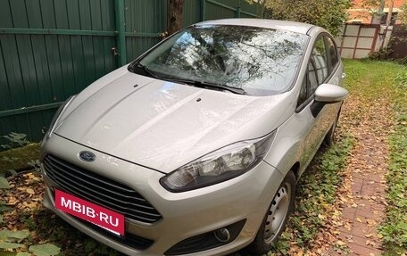 Ford Fiesta, 2016 год, 870 000 рублей, 4 фотография