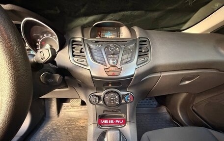 Ford Fiesta, 2016 год, 870 000 рублей, 17 фотография