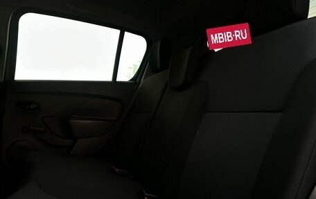 Renault Sandero II рестайлинг, 2016 год, 950 000 рублей, 24 фотография