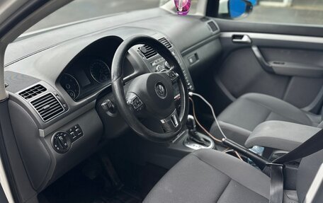 Volkswagen Touran III, 2012 год, 1 100 000 рублей, 5 фотография