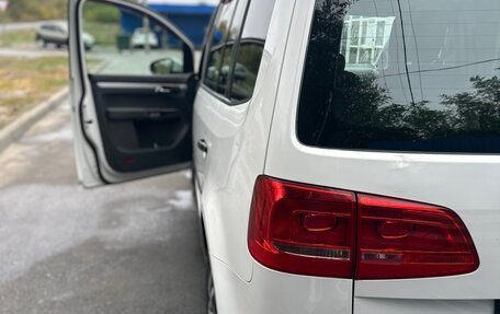 Volkswagen Touran III, 2012 год, 1 100 000 рублей, 16 фотография