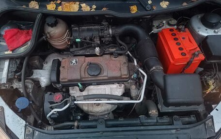 Peugeot 206, 2001 год, 180 000 рублей, 2 фотография