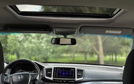 Honda Pilot III рестайлинг, 2018 год, 2 550 000 рублей, 9 фотография
