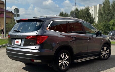 Honda Pilot III рестайлинг, 2018 год, 2 550 000 рублей, 10 фотография