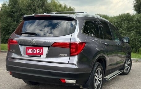Honda Pilot III рестайлинг, 2018 год, 2 550 000 рублей, 7 фотография