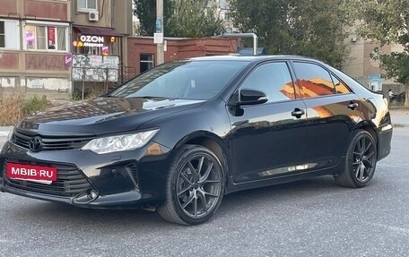 Toyota Camry, 2015 год, 2 000 000 рублей, 9 фотография