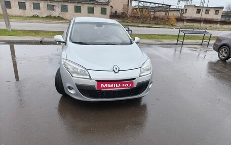 Renault Megane III, 2012 год, 595 000 рублей, 3 фотография