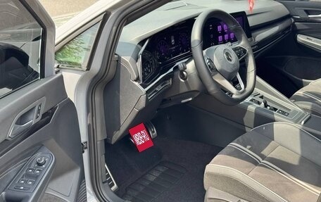Volkswagen Golf VIII, 2022 год, 2 150 000 рублей, 3 фотография
