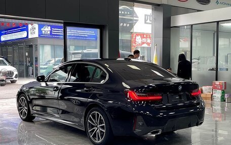 BMW 3 серия, 2023 год, 2 825 000 рублей, 4 фотография