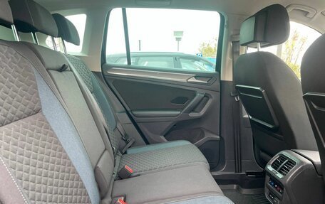 Volkswagen Tiguan II, 2019 год, 2 250 000 рублей, 23 фотография