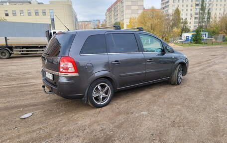 Opel Zafira B, 2011 год, 520 000 рублей, 2 фотография