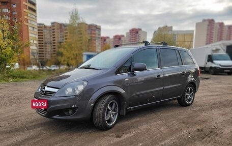 Opel Zafira B, 2011 год, 520 000 рублей, 4 фотография