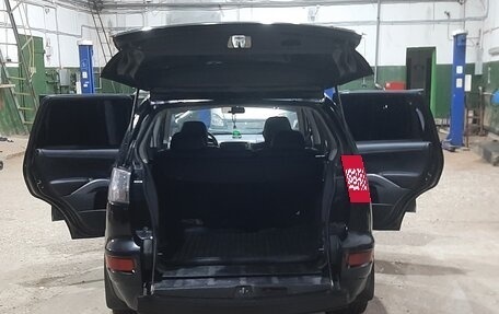 Mitsubishi Outlander III рестайлинг 3, 2010 год, 1 150 000 рублей, 5 фотография