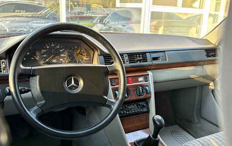 Mercedes-Benz W124, 1991 год, 1 290 000 рублей, 10 фотография
