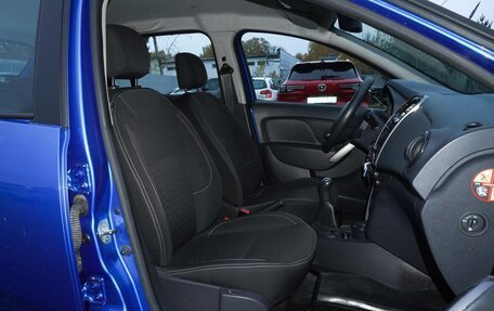 Renault Sandero II рестайлинг, 2014 год, 1 079 000 рублей, 7 фотография