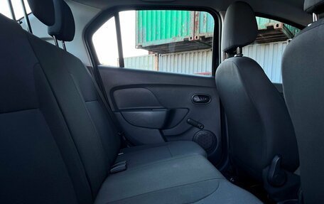 Renault Logan II, 2019 год, 947 800 рублей, 8 фотография