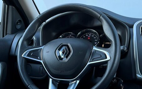 Renault Logan II, 2019 год, 947 800 рублей, 19 фотография