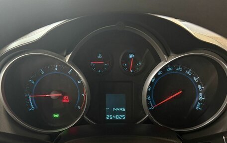 Chevrolet Cruze II, 2013 год, 750 000 рублей, 10 фотография