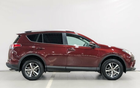 Toyota RAV4, 2017 год, 2 150 000 рублей, 4 фотография