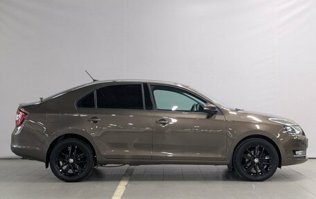 Skoda Rapid I, 2018 год, 1 600 000 рублей, 12 фотография