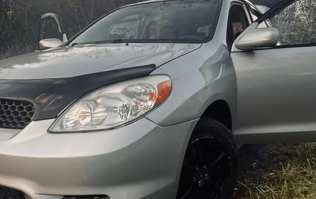 Toyota Matrix, 2004 год, 710 000 рублей, 4 фотография