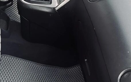 Toyota Matrix, 2004 год, 710 000 рублей, 9 фотография