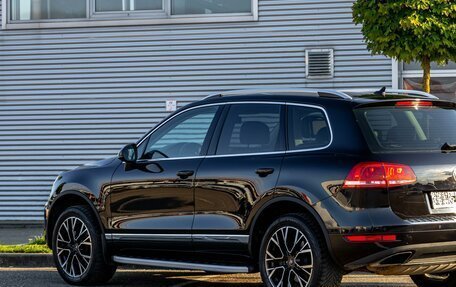 Volkswagen Touareg III, 2014 год, 1 695 000 рублей, 9 фотография