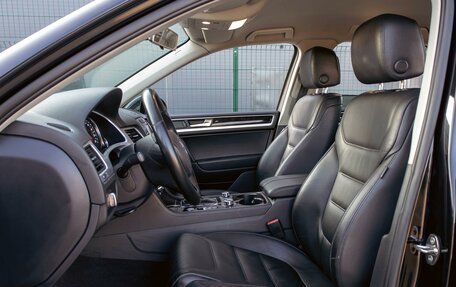 Volkswagen Touareg III, 2014 год, 1 695 000 рублей, 11 фотография