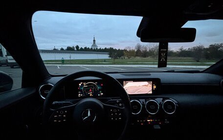 Mercedes-Benz A-Класс, 2019 год, 2 130 000 рублей, 12 фотография