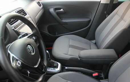 Volkswagen Polo VI (EU Market), 2017 год, 1 070 000 рублей, 10 фотография