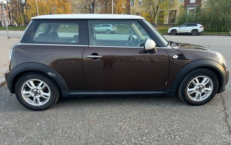 MINI Hatch, 2010 год, 800 000 рублей, 8 фотография