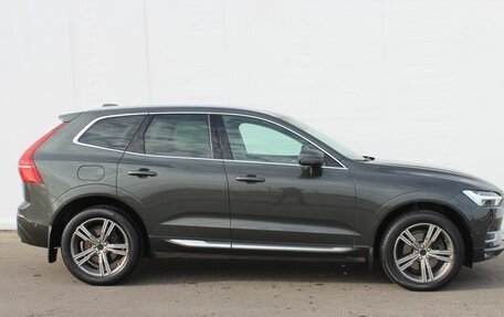 Volvo XC60 II, 2017 год, 3 570 000 рублей, 4 фотография