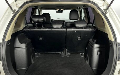 Mitsubishi Outlander III рестайлинг 3, 2018 год, 1 800 000 рублей, 23 фотография